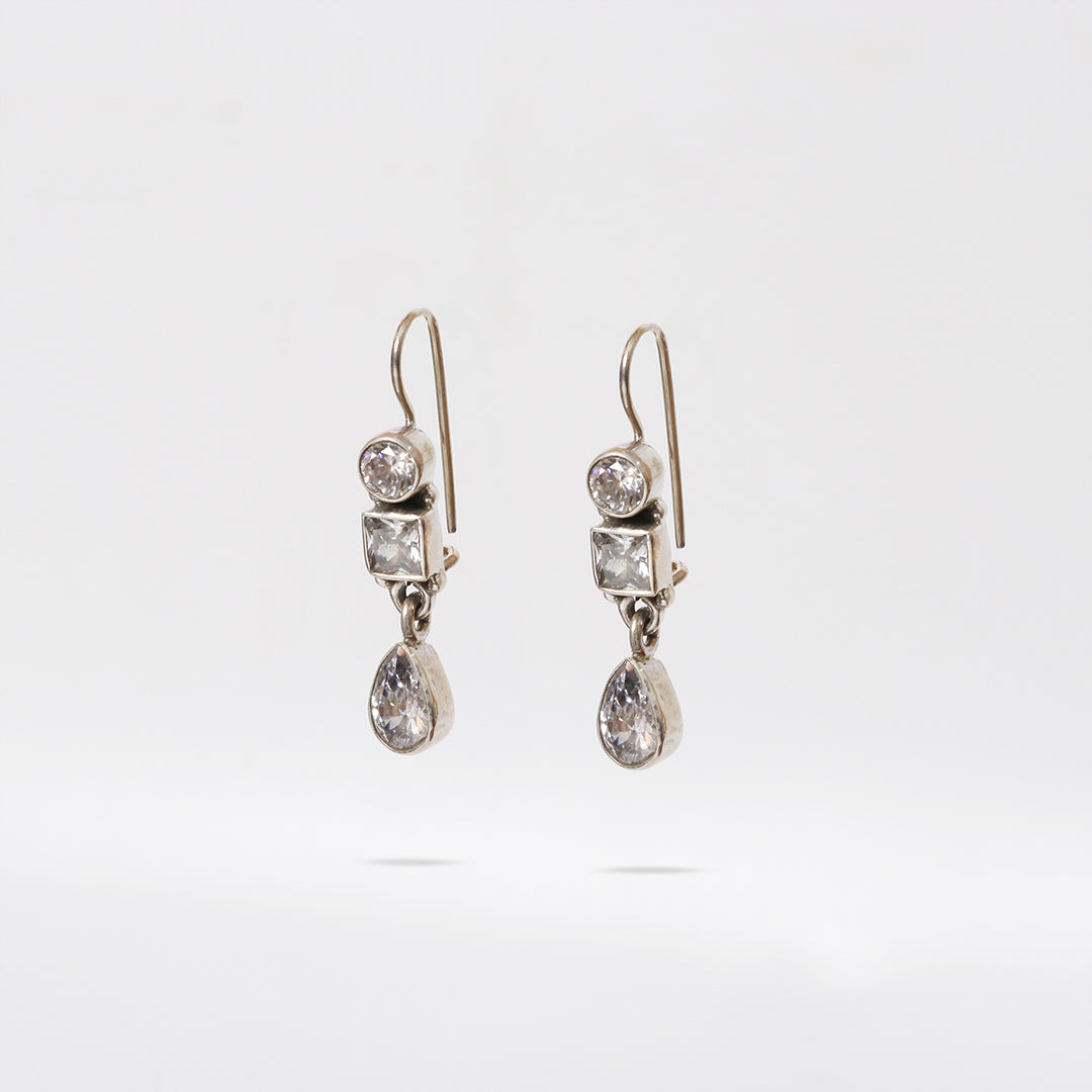Zircon Delicate Hooks