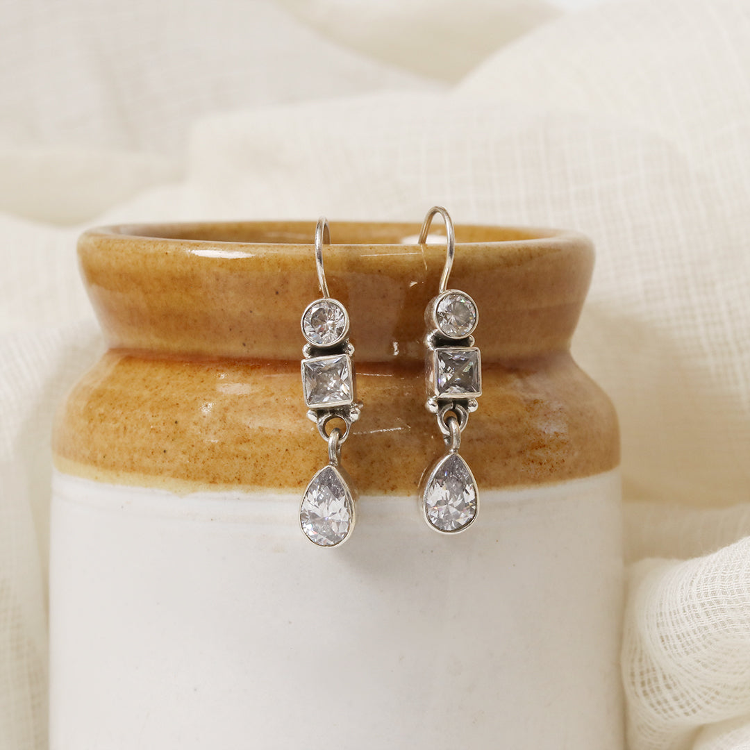 Zircon Delicate Hooks