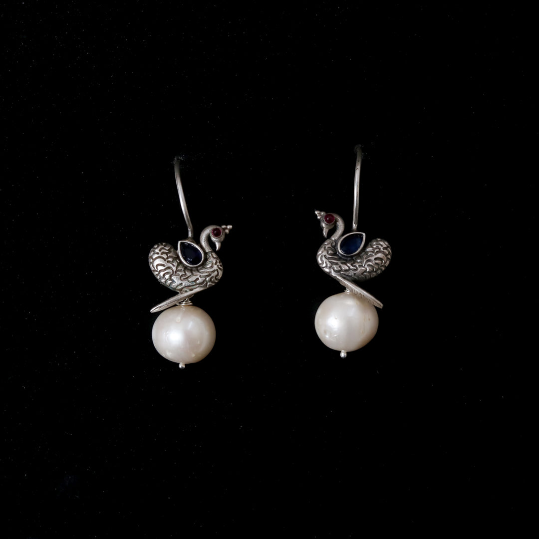Peacock Pearl Blue Earrings