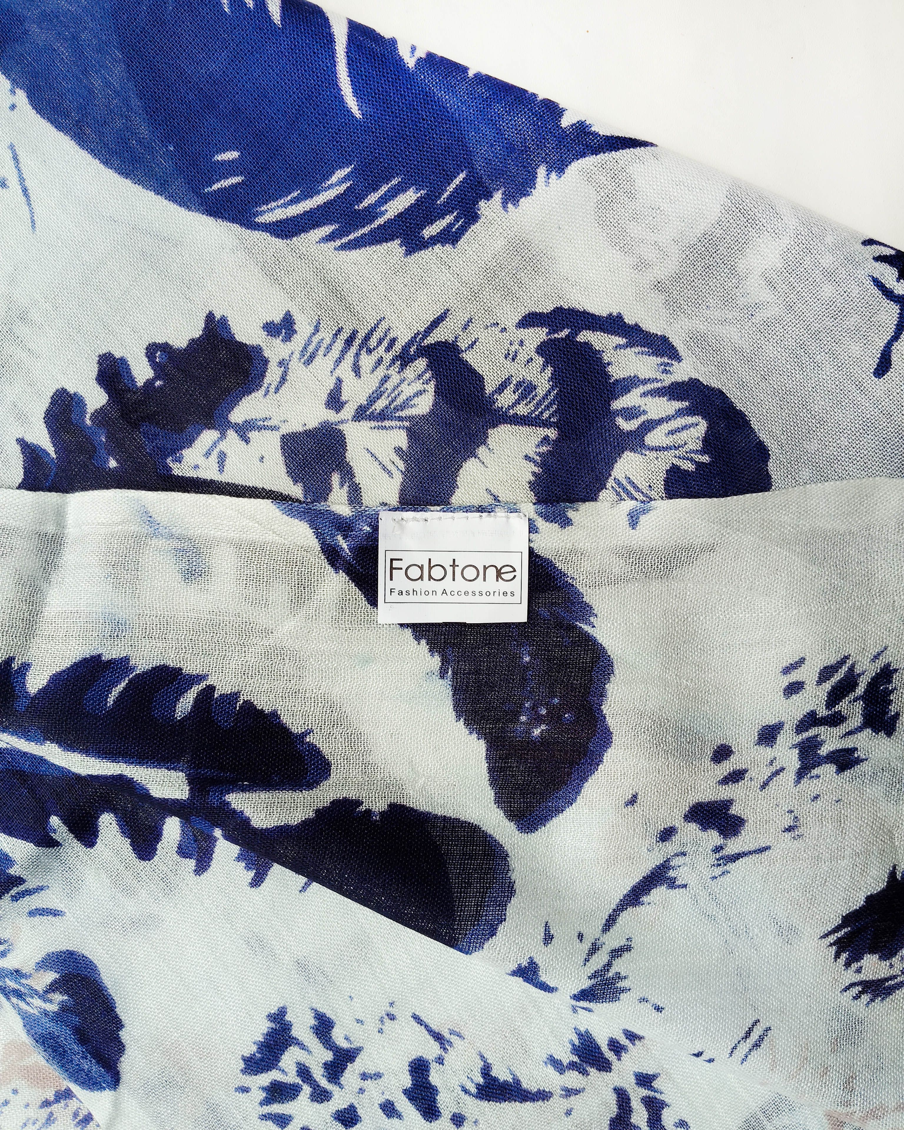 Women's Stole | Blue Feather Print  Blue & White Summer Wrap