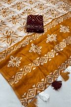Anandi Hand Batik Chanderi Cotton Saree with Ajrakh Blouse-4